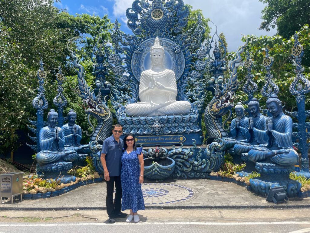 Wat Rong Suea Ten - Blue Temple - Chiang Rai